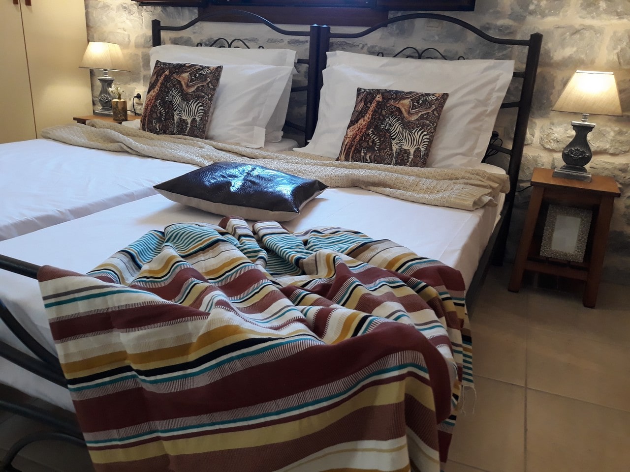 Features Villa Pietra Mani